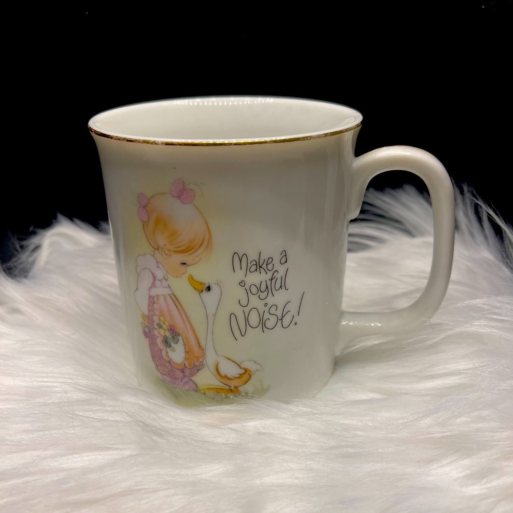 Precious Moments “Make a joyful noise” mug